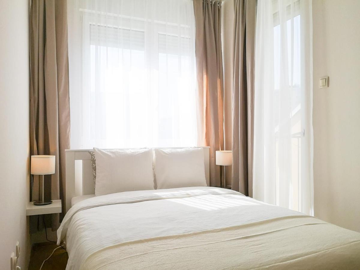 Filinhome Papa 4 Apartman Novi Sad